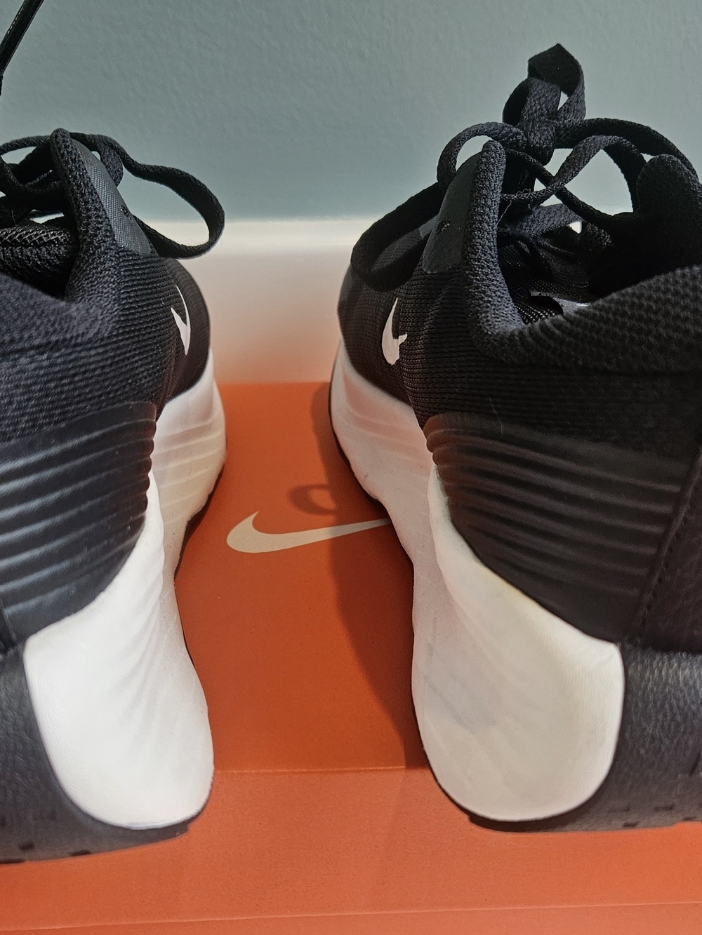 Nike Black & White Running Sneakers - Picture 3 of 4
